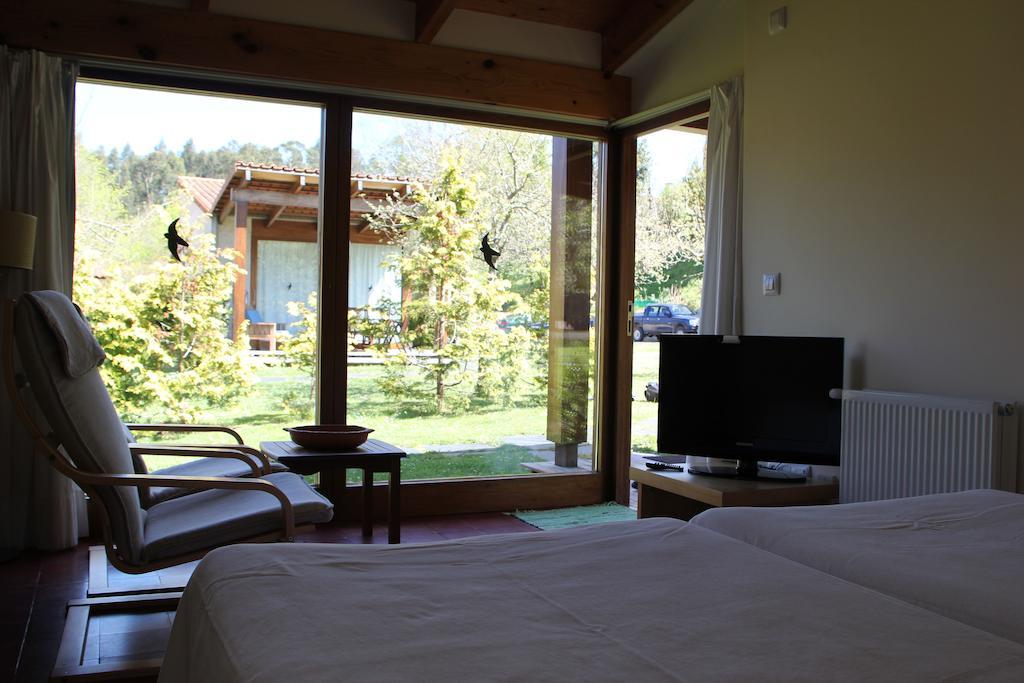 Bungalow Camping Los Manzanos Санта-Круз-де-Олейрос Номер фото