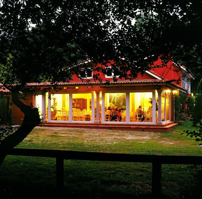 Bungalow Camping Los Manzanos Санта-Круз-де-Олейрос Екстер'єр фото